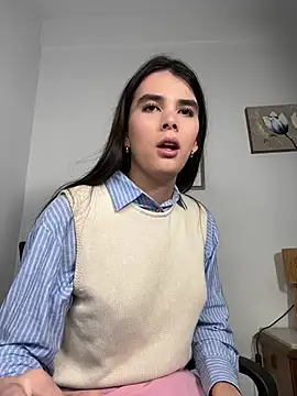 Lily WellGifted online show from 02/06/26, 12:30