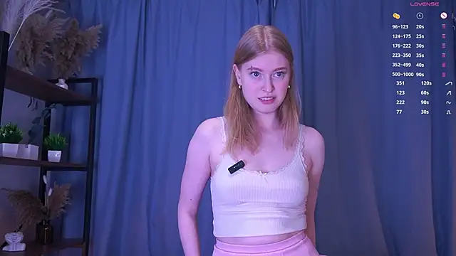 LanaRoxxy online show from 04/05/26, 12:35