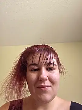 Snapshot of Ashlovescannabis chatting on 05/11/26, 02:45 Ashlovescannabis online show from 05/11/26, 02:45