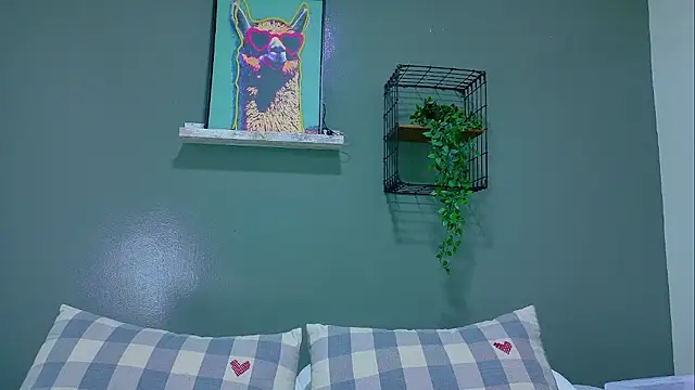 AmmyRouse   online show from 04/17/26, 09:34