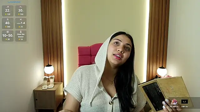 IvonneRoss  online show from 03/27/26, 12:05