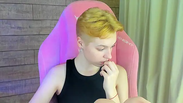 Snapshot of AgataGate chatting on 02/04/26, 03:23 AgataGate online show from 02/04/26, 03:23