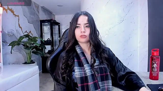 Qetsyah tf online show from 03/10/26, 01:16