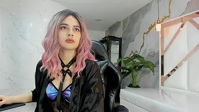 Qetsyah tf online show from 03/31/26, 01:22