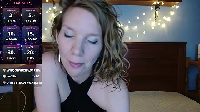 Daisy Lovely online show from 02/10/26, 06:17