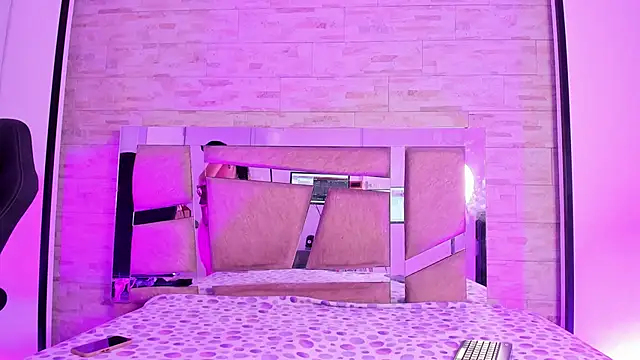 kendall grace online show from 04/16/26, 11:44