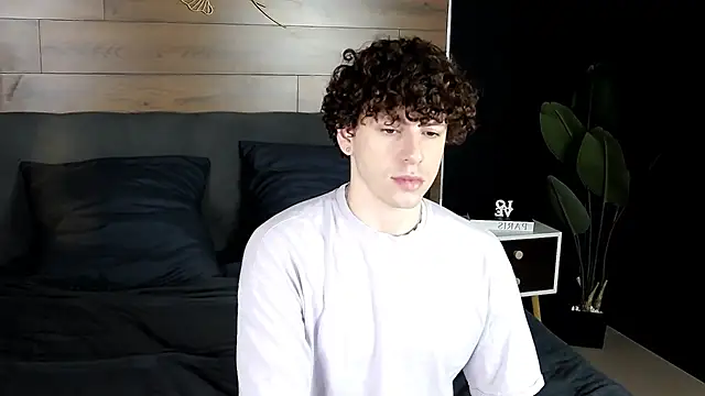 Snapshot of TylerGibson chatting on 02/04/26, 03:34 TylerGibson online show from 02/04/26, 03:34