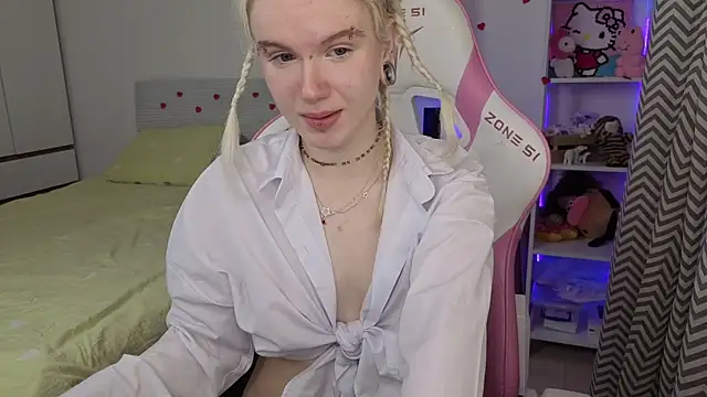 Mia WaterFall online show from 02/21/26, 03:18