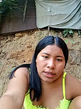 Snapshot of Sweet-Dirty-Storm chatting on 02/15/26, 03:09 Sweet-Dirty-Storm online show from 02/15/26, 03:09