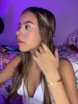 BellaMoon  online show from 03/15/26, 12:16