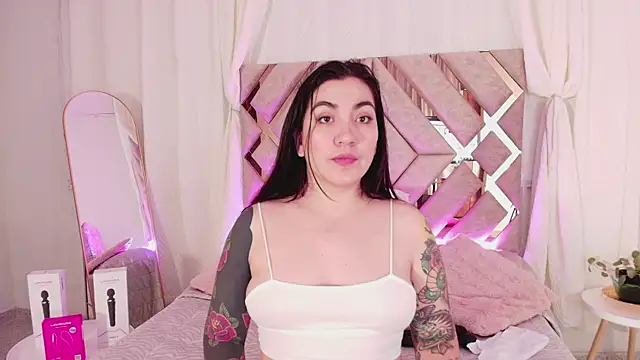 KathiaJenner online show from 06/02/26, 11:01