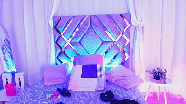 KathiaJenner online show from 06/06/26, 11:15