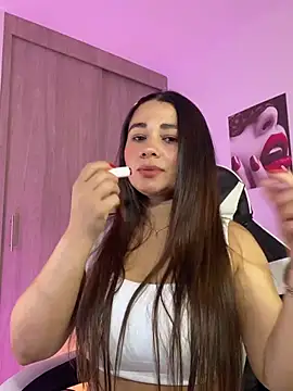 saray mendozaa online show from 06/27/26, 04:23