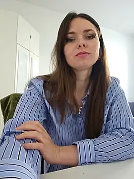 HotRoxyy online show from 01/19/26, 10:30