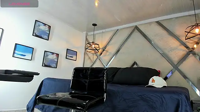 Dusan Grey77 online show from 02/06/26, 03:44