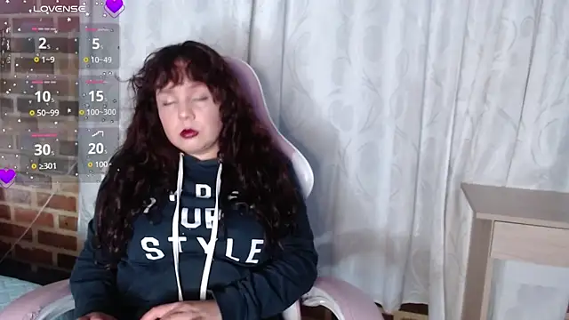 HannaRose- online show from 03/26/26, 03:12