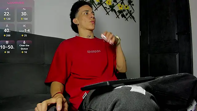 Maxxx bigcockx online show from 04/24/26, 02:47