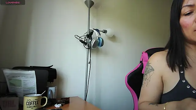 Yulian Milf online show from 05/22/26, 09:37