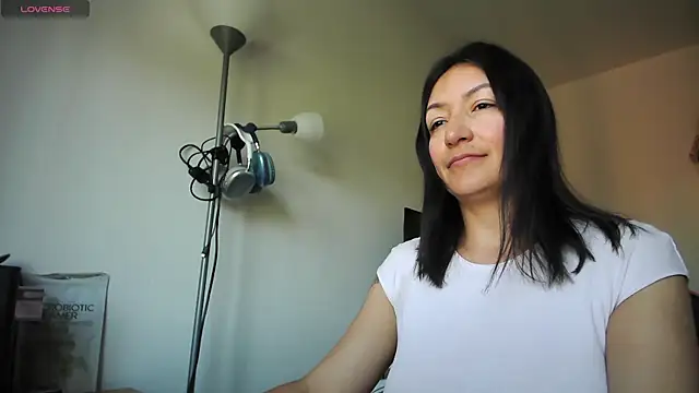 Yulian Milf online show from 05/28/26, 09:17