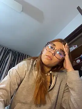 Snapshot of baddieasiantv chatting on 02/06/26, 02:38 baddieasiantv online show from 02/06/26, 02:38