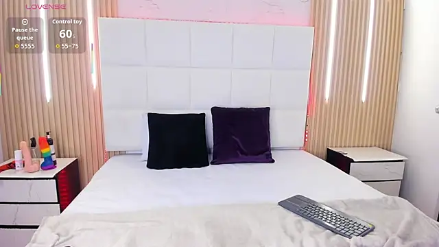 abril snow online show from 02/25/26, 08:07