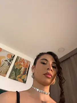 Snapshot of IrinaBlanc chatting on 02/03/26, 01:37 IrinaBlanc online show from 02/03/26, 01:37