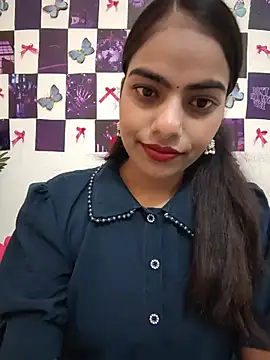 Snapshot of Alisha_Babyy chatting on 07/21/26, 03:31 Alisha Babyy online show from 07/21/26, 03:31