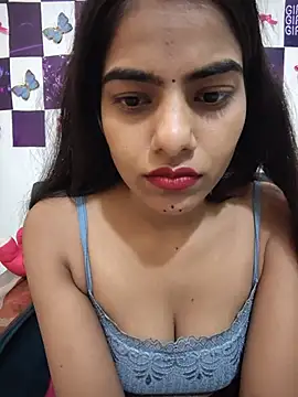 Snapshot of Alisha_Babyy chatting on 07/23/26, 05:05 Alisha Babyy online show from 07/23/26, 05:05