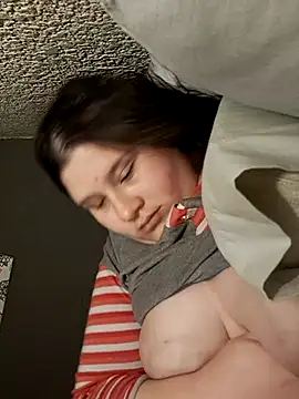 TUWACHA7777 online show from 04/26/26, 04:43