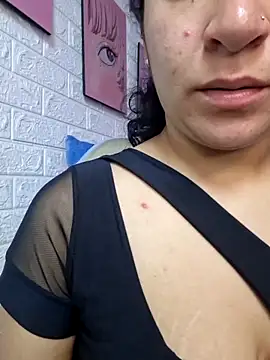 Snapshot of Dany_Moon_ chatting on 02/19/26, 03:24 Dany Moon online show from 02/19/26, 03:24