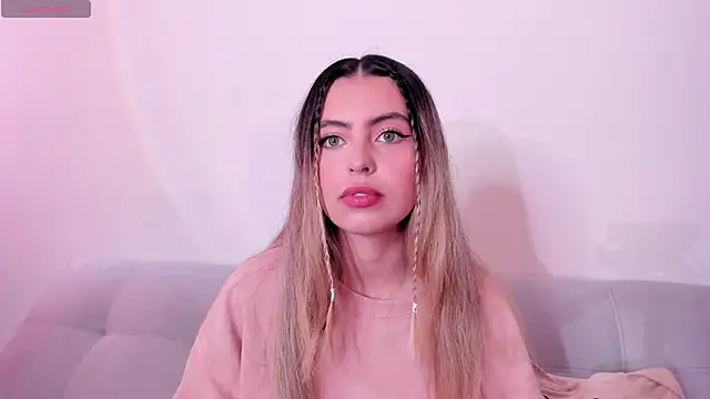 Fernanda aaaa online show from 02/24/26, 01:20