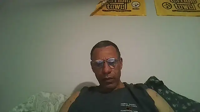 swimmer2496 online show from 02/07/26, 07:23