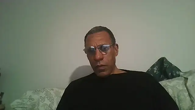 swimmer2496 online show from 02/09/26, 01:20