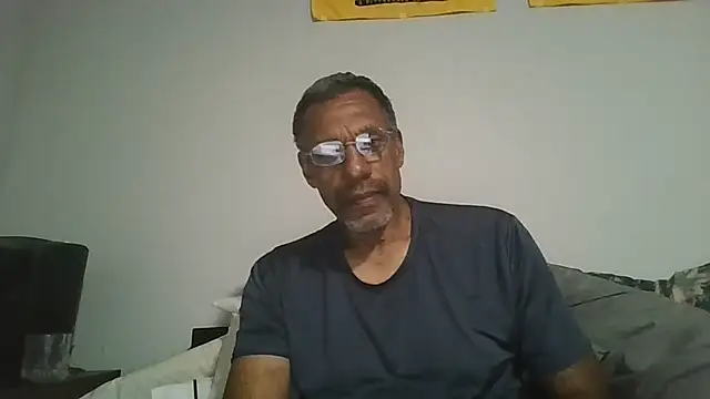 Snapshot of swimmer2496 chatting on 07/08/26, 02:38 swimmer2496 online show from 07/08/26, 02:38