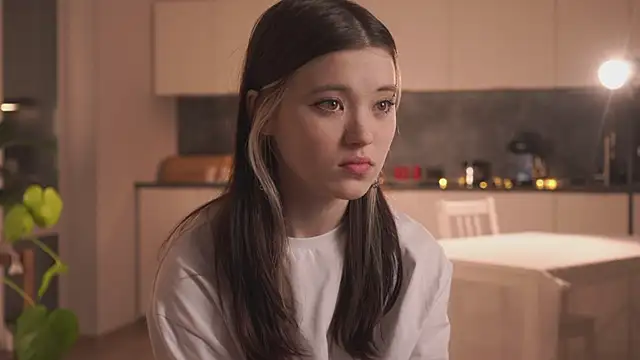 Snapshot of EleniRoeber chatting on 02/05/26, 04:11 EleniRoeber online show from 02/05/26, 04:11