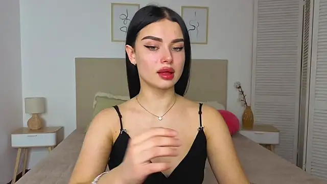 Silena sky online show from 02/14/26, 01:30