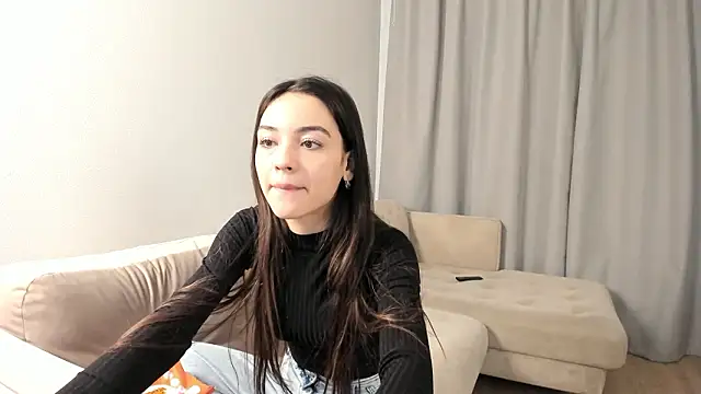 Snapshot of TreasaCrebs chatting on 02/03/26, 06:46 TreasaCrebs online show from 02/03/26, 06:46