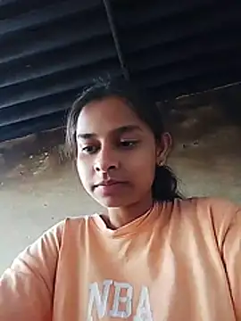 Snapshot of Queen_Simran chatting on 08/03/26, 07:18 Queen Simran online show from 08/03/26, 07:18