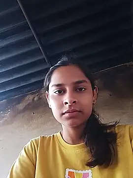 Snapshot of Queen_Simran chatting on 08/04/26, 05:54 Queen Simran online show from 08/04/26, 05:54
