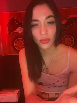 Snapshot of MamiSoft420 chatting on 02/23/26, 12:24 MamiSoft420 online show from 02/23/26, 12:24