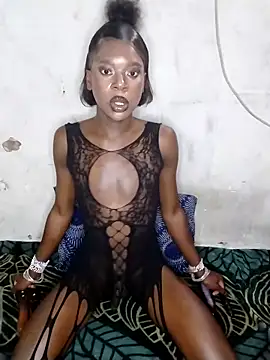 Chocolate Queenxx03 online show from 03/17/26, 03:44