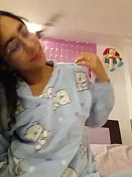 scarlett25   online show from 02/09/26, 04:16