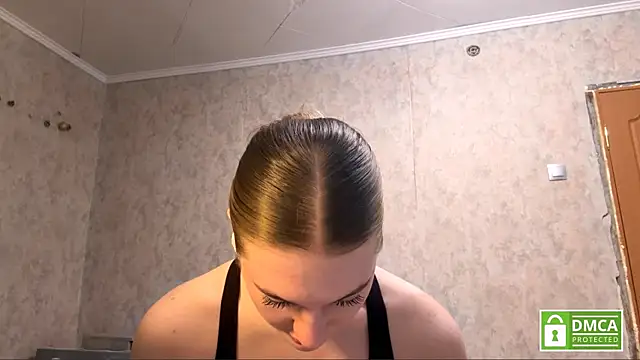 Jolievic online show from 04/23/26, 10:14