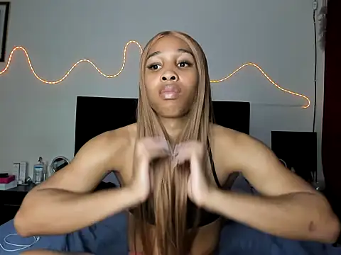 Snapshot of YourDreamReal chatting on 02/20/26, 01:35 YourDreamReal online show from 02/20/26, 01:35