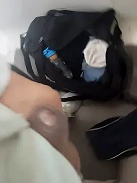 Snapshot of michell_veryhot chatting on 02/01/26, 01:15 michell veryhot online show from 02/01/26, 01:15