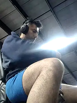 Snapshot of michell_veryhot chatting on 02/14/26, 01:13 michell veryhot online show from 02/14/26, 01:13