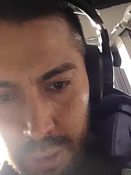 Snapshot of michell_veryhot chatting on 02/21/26, 01:34 michell veryhot online show from 02/21/26, 01:34