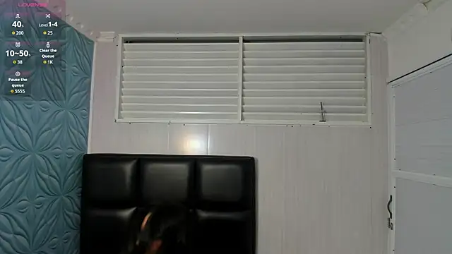 sky velvet online show from 04/02/26, 02:15