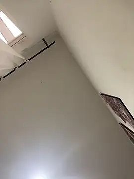 JuliaaVega online show from 04/22/26, 11:45