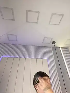 JuliaColemann online show from 02/22/26, 12:04